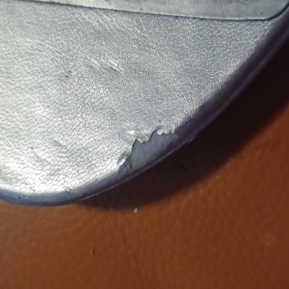 💙🌺Guess Silver Strappy Heeled Sandals - Picture 13 of 15